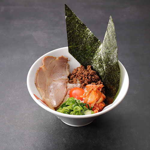 女性一人でも立ち寄りやすい店内